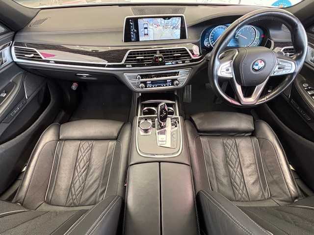 ＢＭＷ ７４０ｉ