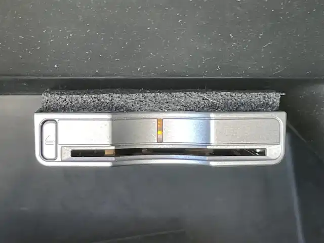 ホンダ Ｎ ＢＯＸ カスタム G 長崎県 2013(平25)年 11.7万km プレミアムディープロッソパール /ワンオーナー//純正ナビ/　(ワンセグ BT CD DVD)//両側パワースライドドア//ETC//オートライト//LEDヘッドライト//スマートキー//保証書　取扱説明書