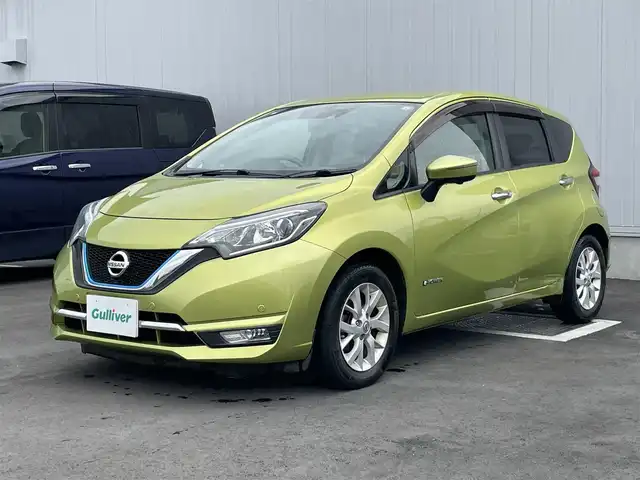 日産 ノート e－パワー メダリスト 千葉県 2016(平28)年 13.3万km オリーブグリーン