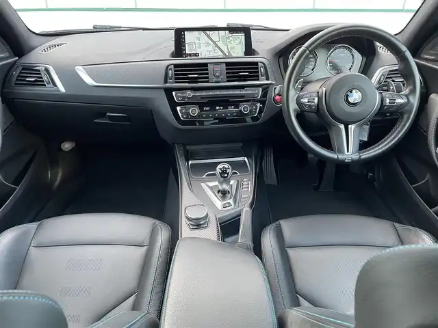 ＢＭＷ Ｍ２ コンペティション 山梨県 2019(令1)年 2.6万km アルピンホワイトⅢ 純正HDDナビ/Bluetooth接続/バックカメラ/前席パワーシート/前席シートヒーター/インテリジェントセーフティー/HarmanKardonスピーカー/前後ドライブレコーダー/カーボンパーツ多数/アイドリングストップ/コーナーセンサー/取扱説明書/保証書