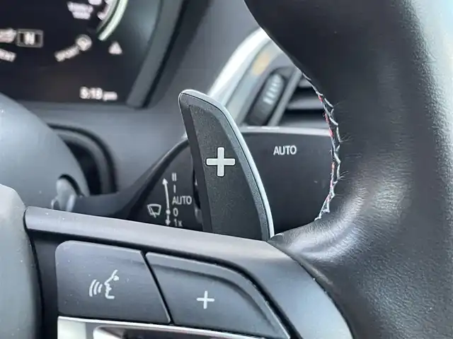 ＢＭＷ Ｍ２ コンペティション 山梨県 2019(令1)年 2.6万km アルピンホワイトⅢ 純正HDDナビ/Bluetooth接続/バックカメラ/前席パワーシート/前席シートヒーター/インテリジェントセーフティー/HarmanKardonスピーカー/前後ドライブレコーダー/カーボンパーツ多数/アイドリングストップ/コーナーセンサー/取扱説明書/保証書