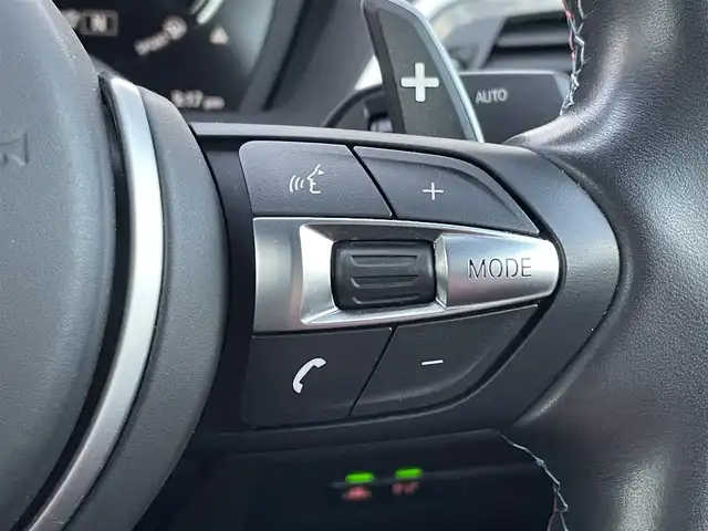 ＢＭＷ Ｍ２ コンペティション 山梨県 2019(令1)年 2.6万km アルピンホワイトⅢ 純正HDDナビ/Bluetooth接続/バックカメラ/前席パワーシート/前席シートヒーター/インテリジェントセーフティー/HarmanKardonスピーカー/前後ドライブレコーダー/カーボンパーツ多数/アイドリングストップ/コーナーセンサー/取扱説明書/保証書