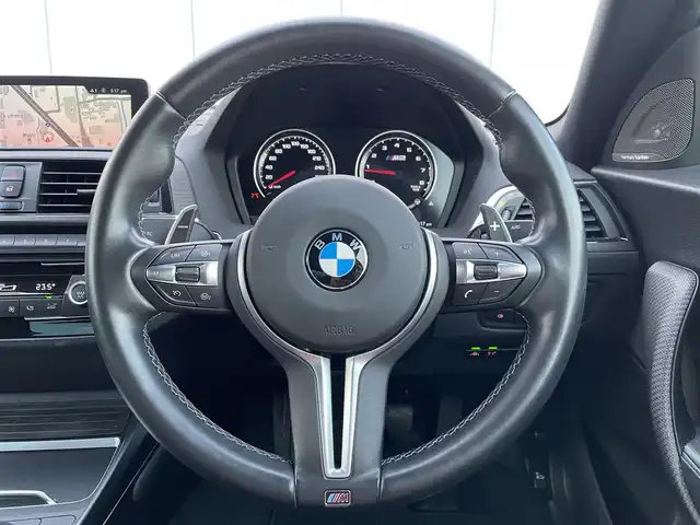 ＢＭＷ Ｍ２ コンペティション 山梨県 2019(令1)年 2.6万km アルピンホワイトⅢ 純正HDDナビ/Bluetooth接続/バックカメラ/前席パワーシート/前席シートヒーター/インテリジェントセーフティー/HarmanKardonスピーカー/前後ドライブレコーダー/カーボンパーツ多数/アイドリングストップ/コーナーセンサー/取扱説明書/保証書
