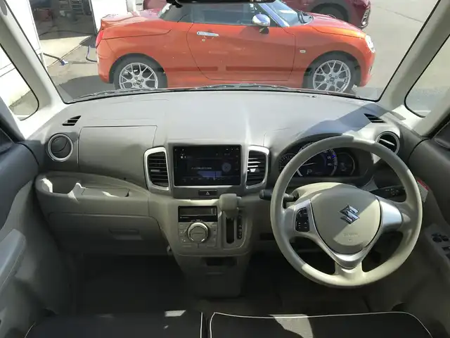スズキ スペーシア X 富山県 2015(平27)年 8.8万km キャンドルオレンジメタリック 純正ナビ/フルセグTV/Bluetooth/全周囲カメラ/ドライブレコーダー/プッシュスタート/スマートキー/ステアリングスイッチ/ベンチシート/片側パワースライドドア/シートヒーター/ヘッドライトレベライザー/ETC