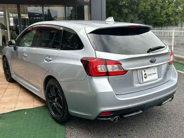 スバル レヴォーグ 1．6GT アイサイト 埼玉県 2014(平26)年 9.9万km アイスシルバーメタリック アイサイト/純正ナビ/　CD/DVD/BT/フルセグ/バックカメラ/レーダークルーズコントロール/ＬＥＤオートライト/18インチアルミホイール/パドルシフト/アイドリングストップ/ＥＴＣ