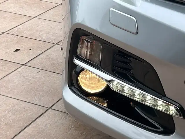 スバル レヴォーグ 1．6GT アイサイト 埼玉県 2014(平26)年 9.9万km アイスシルバーメタリック アイサイト/純正ナビ/　CD/DVD/BT/フルセグ/バックカメラ/レーダークルーズコントロール/ＬＥＤオートライト/18インチアルミホイール/パドルシフト/アイドリングストップ/ＥＴＣ