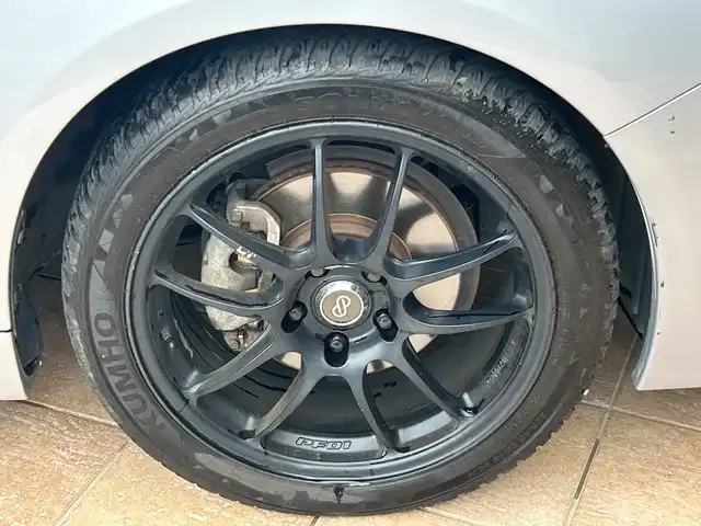 スバル レヴォーグ 1．6GT アイサイト 埼玉県 2014(平26)年 9.9万km アイスシルバーメタリック アイサイト/純正ナビ/　CD/DVD/BT/フルセグ/バックカメラ/レーダークルーズコントロール/ＬＥＤオートライト/18インチアルミホイール/パドルシフト/アイドリングストップ/ＥＴＣ