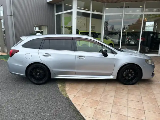 スバル レヴォーグ 1．6GT アイサイト 埼玉県 2014(平26)年 9.9万km アイスシルバーメタリック アイサイト/純正ナビ/　CD/DVD/BT/フルセグ/バックカメラ/レーダークルーズコントロール/ＬＥＤオートライト/18インチアルミホイール/パドルシフト/アイドリングストップ/ＥＴＣ