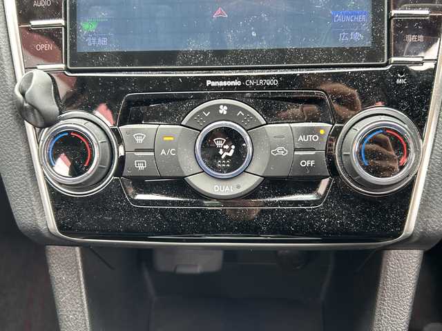 スバル レヴォーグ 1．6GT アイサイト 道央・札幌 2014(平26)年 9.9万km アイスシルバーメタリック (株)IDOMが運営する【じしゃロン札幌店】の自社ローン専用車両になりますこちらは現金またはオートローンご利用価格です。自社ローンご希望の方は別途その旨お申し付けください。/アイサイト/純正ナビ/　CD/DVD/BT/フルセグ/バックカメラ/レーダークルーズコントロール/ＬＥＤオートライト/18インチアルミホイール/パドルシフト/アイドリングストップ/ＥＴＣ