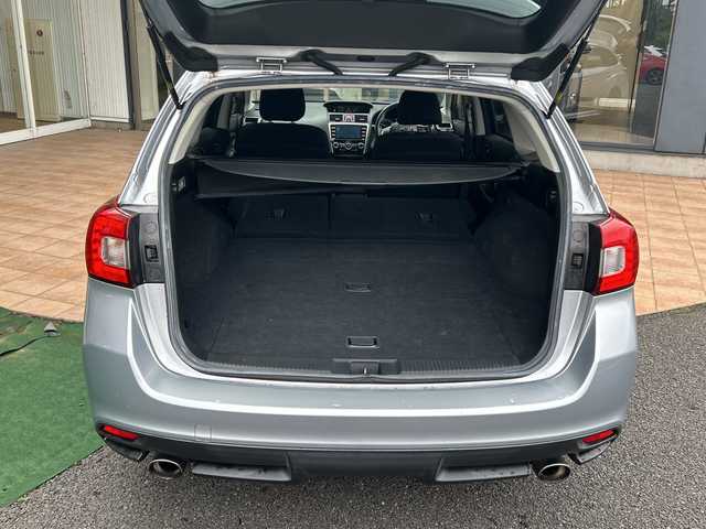 スバル レヴォーグ 1．6GT アイサイト 道央・札幌 2014(平26)年 9.9万km アイスシルバーメタリック (株)IDOMが運営する【じしゃロン札幌豊平店】の自社ローン対象車両になります。こちらは現金ご利用時の価格です。/自社ローンご希望の方は別途その旨お申付け下さい。/アイサイト/純正ナビ/　CD/DVD/BT/フルセグ/バックカメラ/レーダークルーズコントロール/ＬＥＤオートライト/18インチアルミホイール/パドルシフト/アイドリングストップ/ＥＴＣ