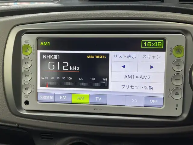 トヨタ ヴィッツ F 福岡県 2012(平24)年 10.3万km シルバーM 社外ナビ/（AM/FM/CD/DVD/SD/ワンセグTV）/ETC/電格ミラー/ドライブレコーダー前（SD無し）/純正フロアマット/スペアキー×１