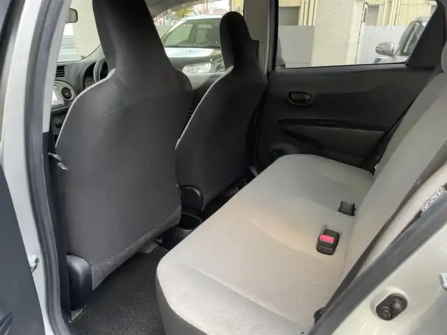 トヨタ ヴィッツ F 福岡県 2012(平24)年 10.3万km シルバーM 社外ナビ/（AM/FM/CD/DVD/SD/ワンセグTV）/ETC/電格ミラー/ドライブレコーダー前（SD無し）/純正フロアマット/スペアキー×１