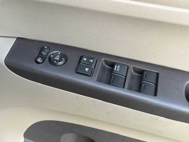 ホンダ Ｎ ＢＯＸ G Lパッケージ 大阪府 2015(平27)年 4.3万km プレミアムディープモカパール 純正ナビ/バックカメラ　/Ｂｌｕｅｔｏｏｔｈ　/ＴＶ　/両側パワースライドドア　/ＥＴＣ　/プッシュスタート　/スマートキー×２　/ステアリングスイッチ　/社外アルミホイール　/横滑り防止装置　/アイドリングストップ