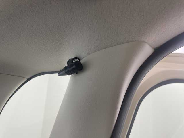 ホンダ Ｎ ＢＯＸ G L ホンダセンシング 埼玉県 2018(平30)年 4.9万km プレミアムアイボリーパール/ブラウン2トーン 社外ナビ　MDV-D565BT/（Bluetooth/CD/DVD/USB/AM/FM）/地デジフルセグ/バックカメラ/ETC/Honda SENSING/・衝突軽減ブレーキ/・アダプティブクルーズコントロール/・誤発進抑制機能/・歩行者事故低減ステアリング/・路外逸脱抑制機能/・オートハイビーム/・先行車発進お知らせ機能/・標識認識機能/片側パワースライドドア/プッシュスタート/ステアリングリモコン/ロールサンシェード/ウィンカーミラー