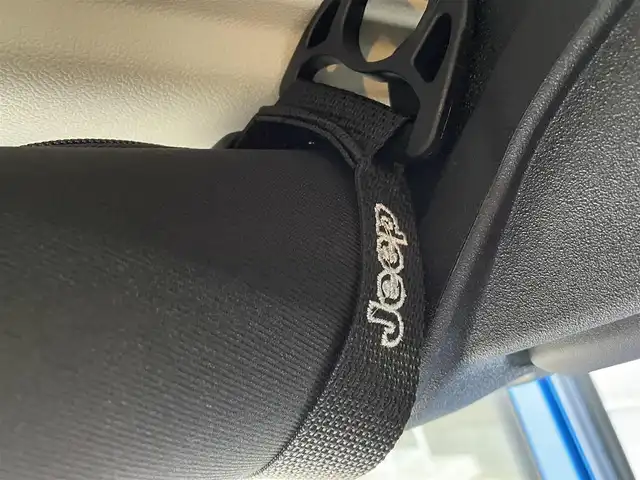 クライスラー・ジープ ジープ ラングラー 青森県 2016(平28)年 3.5万km 青 社外ナビ/(フルセグTV/CD/DVD/Bluetooth)/ALPINEスピーカー/バックカメラ/ETC/前後ドライブレコーダー/前席シートヒーター/クルーズコントロール/純正フロアマット/純正アルミホイール/横滑り防止装置/ダウンヒルアシスト/4WD/寒冷地仕様車/オートライト/LEDヘッドライト/レザーシート