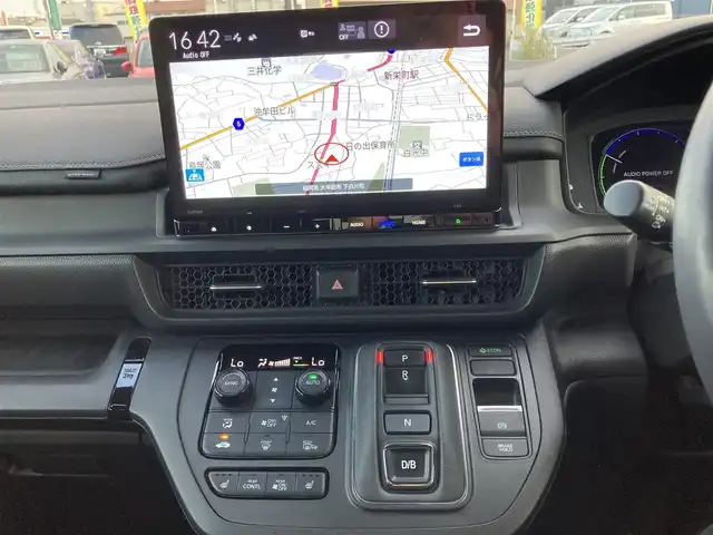 ホンダ ステップワゴン スパーダ eHEV 福岡県 2022(令4)年 4.5万km トワイライトミストブラックパール ワンオーナー/無限グリル/純正11.4インチナビ/（AM/FM/DISC/SD/SDREC/BT/フルセグ）/AppleCarPlay/AndroidAuto/Bカメラ/レーダークルーズコントロール/両側パワースライドドア/電動リアゲート/LEDヘッドライト/オートライト/ハーフレザーシート/オットマン/DN席シートヒーター/純正16インチAW/ステアリングスイッチ/ハンドルアシスト/サンシェード/BSM/横滑り防止装置/コーナーセンサー/レーンキープアシスト/盗難防止装置/衝突被害軽減システム/アイドリングストップ/ドライブレコーダー/スマートキー/ETC/保証書/取扱説明書