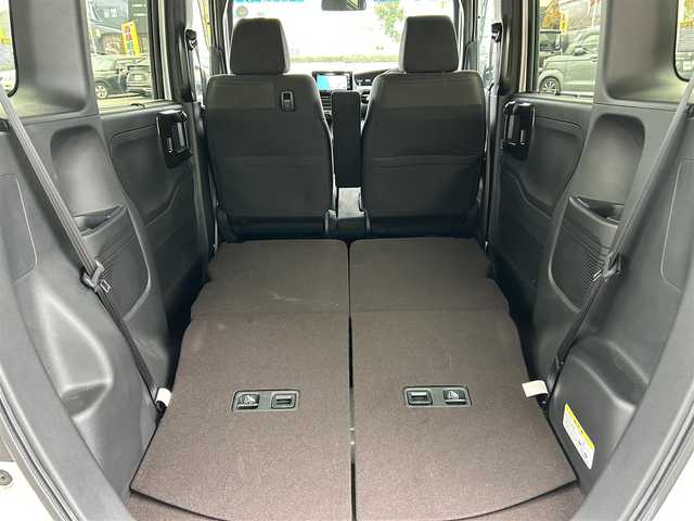 ホンダ Ｎ ＢＯＸ カスタム G L ホンダセンシング 愛媛県 2019(平31)年 5.8万km プラチナホワイトパール 登録時走行距離：57429Km/ディーラーOP純正メモリナビ/フルセグTV/Bluetooth/CD/DVD/AM/FM/ビルトインETC/後コーナーセンサー/スマートキー/スペアキー/ベンチシート/両側パワスラ/横滑り防止装置/衝突軽減システム/レーンキープアシスト/LEDヘッドライト/オートライト/フォグランプ/エンジンスタートボタン/スマートキー/スペアキー/純正アルミホイール/純正フロアマット/サンシェード