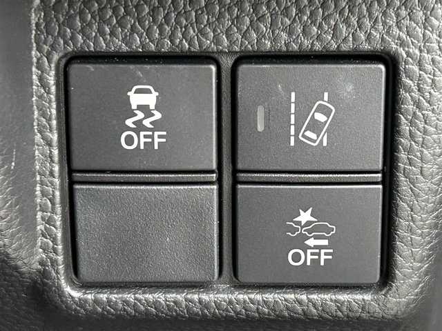 ホンダ Ｎ ＢＯＸ カスタム G L ホンダセンシング 愛媛県 2019(平31)年 5.8万km プラチナホワイトパール 登録時走行距離：57429Km/ディーラーOP純正メモリナビ/フルセグTV/Bluetooth/CD/DVD/AM/FM/ビルトインETC/後コーナーセンサー/スマートキー/スペアキー/ベンチシート/両側パワスラ/横滑り防止装置/衝突軽減システム/レーンキープアシスト/LEDヘッドライト/オートライト/フォグランプ/エンジンスタートボタン/スマートキー/スペアキー/純正アルミホイール/純正フロアマット/サンシェード