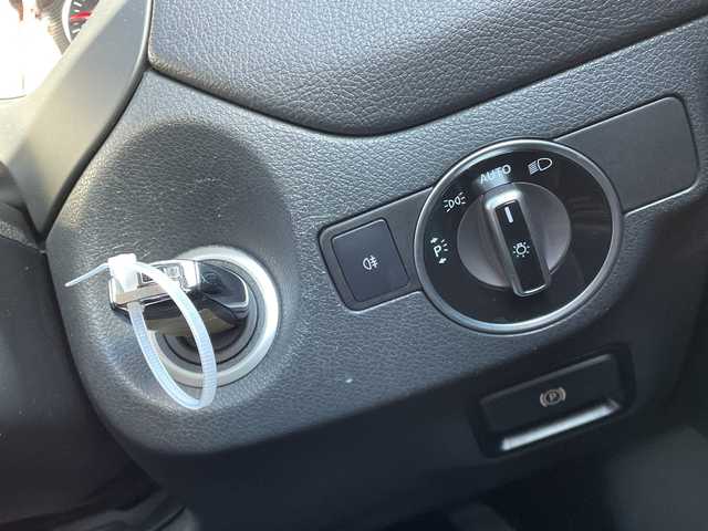 メルセデス・ベンツ ＣＬＡ２２０ 4MATIC 青森県 2018(平30)年 3.2万km コスモスブラック 純正メモリナビ/(フルセグTV/CD/DVD/Bluetooth)/harman/kardonスピーカー/追従クルーズコントロール/ブラインドスポットモニター/バックカメラ/ドライブレコーダー/前席メモリー付きパワーシート/前席シートヒーター/サンルーフ/前後コーナーセンサー/電動リアゲート/レーンキープアシスト/衝突軽減システム/純正アルミホイール/純正フロアマット/ETC/4WD/スマートキー/レザーシート