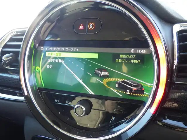 ＭＩＮＩ ＢＭＷ ミニ クラブマン クーパー 熊本県 2021(令3)年 2.8万km ムーンウォークグレーメタリック インテリジェントセーフティ/クルーズコントロール/アイドリングストップ/純正HDDナビ/【Bluetooth接続】/バックカメラ/ミラー内蔵ETC/LEDヘッドライト/革巻きステアリング/コーナーセンサー/純正17インチアルミホイル/コンフォートアクセス