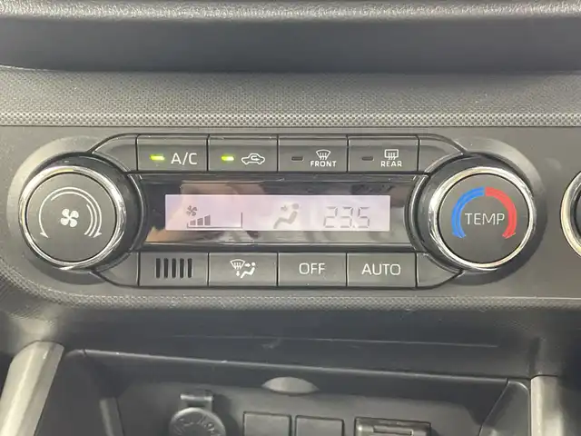 トヨタ ライズ G 愛知県 2020(令2)年 4.2万km シャイニングホワイトパール ワンオーナー/ターボ/禁煙車/純正9型ディスプレイオーディオ/（Bluetooth/AppleCarPlay/AndroidAuto/フルセグTV)/バックカメラ/スマートアシストIII/・衝突軽減ブレーキ/・レーンキープアシスト/・オートマチックハイビーム/・クリアランスソナー/・クリアランスソナー/ブラインドスポットモニター/ETC/ドライブレコーダー　型式：DRY-ST1100/アイドリングストップ/純正16インチアルミホイール/スマートキー/スペアキー有/純正フロアマット/横滑り防止装置