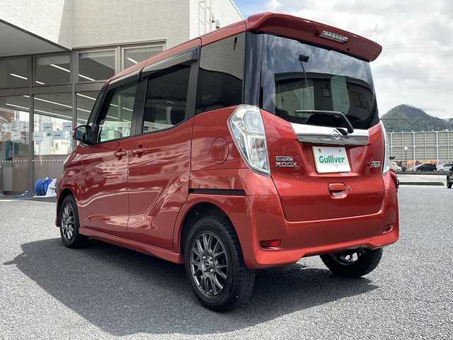 日産 デイズ ルークス ハイウェイスターX 山形県 2017(平29)年 2.6万km スカーレット ワンオーナー/純正ナビ/CD/DVD/フルセグTV/BT/アラウンドビューカメラ/左側パワースライドドア/エマージェンシーブレーキ/オートライト/オートハイビーム/LEDヘッドライト/フォグランプ/純正リモコンエンジンスターター/スマートキー/プッシュスタート/社外14インチアルミ（スタッドレス装着）/純正14インチアルミ（ノーマルタイヤ装着）車載