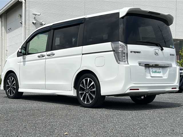 ホンダ ステップワゴン スパーダ Z クールスピリット 千葉県 2015(平27)年 9.3万km ホワイトオーキッドパール ナビ　ＶＸＭ－１５５ＶＦＮｉ　バックカメラ　フルセグＴＶ　ETC 両側パワースライドドア ３列シート　８人乗り マット　ＭＴモード付ＡＴ　クルーズコントロール　横滑り防止　エアロパーツ　純正１７ＡＷ