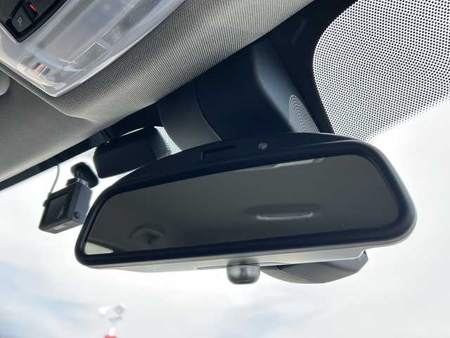 ＢＭＷ Ｘ１ xDrive 18d xライン 富山県 2017(平29)年 6万km ミネラルホワイト 純正ナビ/Bluetooth、USB、DVD、CD/バックカメラ/ドライブレコーダー/純正フロアマット/パーキングアシスト/レーンアシスト/オートライト/LEDヘッドライト/カーテンエアバッグ/アイドリングストップ/プッシュスタート/衝突軽減システム/保証書/取扱説明書/記録簿/スペアキー