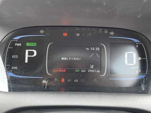 トヨタ アクア X 茨城県 2023(令5)年 3万km プラチナホワイトパールマイカ 純正ナビ/【AM・FM・USB・BT】/レーダークルコン/Bカメラ/100V電源/USB入力端子/オートライト/オートハイビーム/LEDライト/ヘッドライトレベライザー/ステリモ/フロアマット/純正ホイールカバー/横滑り防止装置/レーンキープアシストコントロール/衝突被害軽減システム