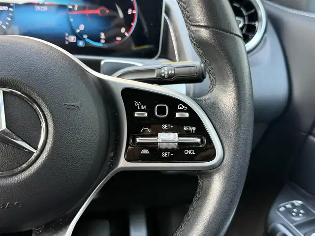 メルセデス・ベンツ ＧＬＢ２００ｄ 和歌山県 2020(令2)年 2.9万km コスモスブラック レーダーセーフティパッケージ /純ナビ/フルセグTV /360度カメラ /オートテールゲート /ハーフレザーシート /シートヒーター /パワーシート /ドライブレコーダー  /LEDライト /ETC/取扱説明書/保証書/スペアキー