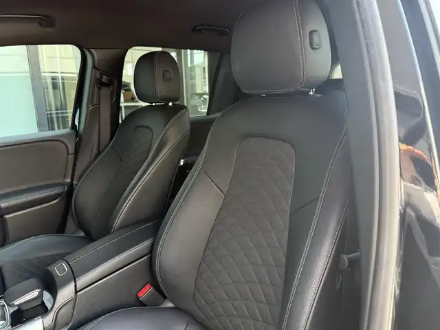 メルセデス・ベンツ ＧＬＢ２００ｄ 和歌山県 2020(令2)年 2.9万km コスモスブラック レーダーセーフティパッケージ /純ナビ/フルセグTV /360度カメラ /オートテールゲート /ハーフレザーシート /シートヒーター /パワーシート /ドライブレコーダー  /LEDライト /ETC/取扱説明書/保証書/スペアキー