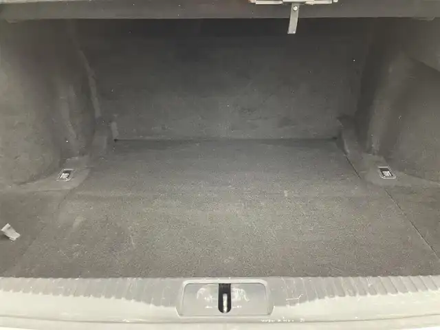 レクサス ＧＳ 450h Fスポーツ 群馬県 2017(平29)年 10.2万km ホワイトノーヴァガラスフレーク 三眼LEDヘッドライト/・ヘッドランプクリーナー/純正12.3インチワイドディスプレイナビ/・フルセグTV/AM/FM/CD/DVD/Bluetooth/ブラインドスポットモニター/クリアランスソナー/ビルトインETC2.0/＝＝＝＝＝＝＝＝＝＝＝＝＝＝＝/”F SPORT”専用本革シート/・運転席/助手席パワーシート/・運転席/助手席ベンチレーション/・運転席/助手席シートヒーター/ステアリングヒーター/運転席ポジションメモリー/Lexus Safety System/・プリクラッシュセーフティシステム/・レーンキーピングアシスト/・オートマチックハイビーム/・アダプティブハイビーム/・レーダークルーズコントロール/電動リアウインドウサンシェード/電動パーキングブレーキ/プッシュスタート/スマートキー