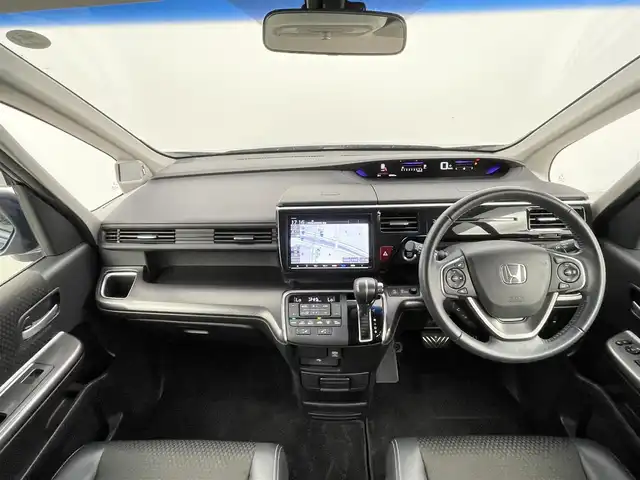 ホンダ ステップワゴン スパーダ クルスピセンシング 千葉県 2019(平31)年 3.5万km オブシダンブルーパール ホンダセンシング（安全運転支援システム）/・衝突軽減ブレーキ〈CMBS〉/・誤発進抑制機能/・歩行者事故低減ステアリング/・路外逸脱抑制機能/・渋滞追従機能付 ACC〈アダプティブ・クルーズ・コントロール〉/・LKAS〈車線維持支援システム〉/・先行車発進お知らせ機能/・標識認識機能/純正9インチメモリーナビ/・Bluetooth接続/・フルセグTV/・CD/DVD再生/・バックカメラ/純正フリップダウンモニター/両側パワースライドドア/LEDヘッドライト/ビルトインETC/スマートキー/わくわくゲート/リアオートエアコン