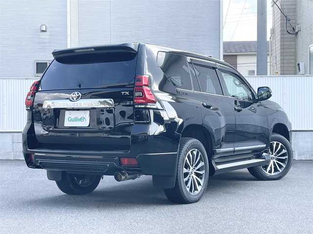 トヨタ ランドクルーザー プラド TX Lパッケージ 栃木県 2021(令3)年 0.9万km ブラック ワンオーナー/TRDエアロ/TRDマフラー/サンルーフ/ブラックレザーシート/純正ナビ【NSZT-Y68T】/フルセグ/CD/BT/トヨタセーフティーセンス/レーダークルーズコントロール/純正OP 19インチAW/前席パワーシート/前席シートヒーター/前席シートベンチレーション/前後コーナーセンサー/革巻きステアリング/純正LEDヘッドライト/フォグランプ/ビルトインETC/ドアバイザー/新車時保証書＆取扱説明書/スペアキー１