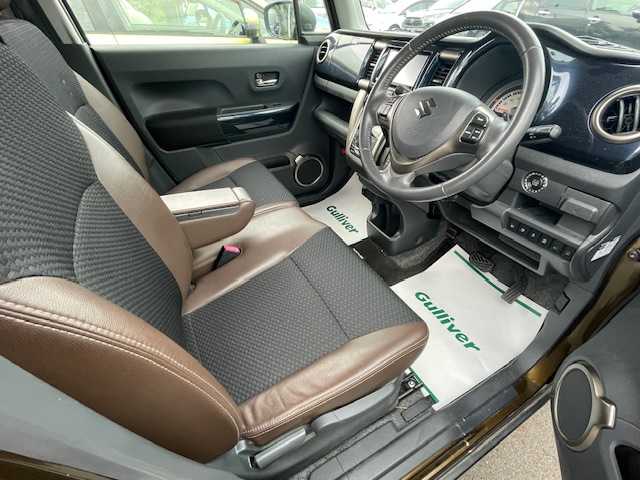 スズキ ハスラー Jスタイル Ⅲ ターボ 静岡県 2018(平30)年 3.3万km ブレイブカーキパール/スチールシルバー ワンオーナー/Panasonicナビ（iPod フルセグTV SD DVD Bluetooth）/MTモード付きAT/アイドリングストップ/純正アルミホイール/純正フロアマット/ルーフレール/ハーフレザーシート/ベンチシート/ETC/スマートキー/スペアキー×１/取扱説明書/保証書