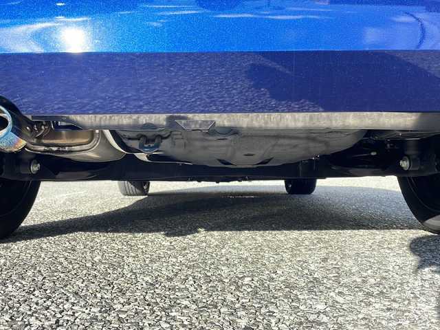 日産 オーラ G 大阪府 2023(令5)年 0.9万km オーロラフレアブルーパール ワンオーナー/純正メモリナビ/・FM/AM/Bluetooth/・フルセグテレビ/ETC2.0/全周囲カメラ/バックカメラ/デジタルインナーミラー/ワイヤレス充電器/革巻きステアリング/ステアリングリモコン/衝突軽減ブレーキ/レーンキープアシスト/クルーズコントロール/前後コーナーセンサー/LEDヘッドライト/オートライト/オートエアコン/スマートキー×2/プッシュスタートボタン/12V電源/純正17インチアルミホイール/純正フロアマット/取扱説明書/保証書