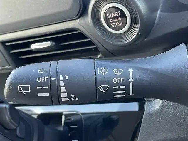 日産 デイズ X 熊本県 2021(令3)年 2.4万km スターリングシルバーM ワンオーナー/衝突軽減ブレーキ/プッシュスタート/純正ナビ/（CD・フルセグTV・BTオーディオ・SD）/バックカメラ/ドライブレコーダー/純正14インチAW/オートライト/前後コーナーセンサー/横滑り防止装置/純正フロアマット/純正ドアバイザー/新車保証書/取扱説明書/スマートスペアキー×1本