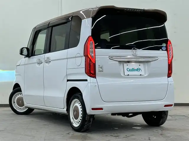 ホンダ Ｎ ＢＯＸ 2トーン G L ターボ ホンダセンシング 道央・札幌 2019(平31)年 4.3万km プラチナホワイトパール ・4WD/・ドアバイザー/・電動格納ミラー/・ウインカーミラー/・両側パワースライドドア/・２トーン塗装/・社外ナビ（DVD&CD&BT&フルセグ）/・ETC/・追従走行式クルーズコントロール/・純正エンジンスターター/・オートライト/・パドルシフト/・レーンキープアシスト/・社外レーダー/・社外AW付冬タイヤ