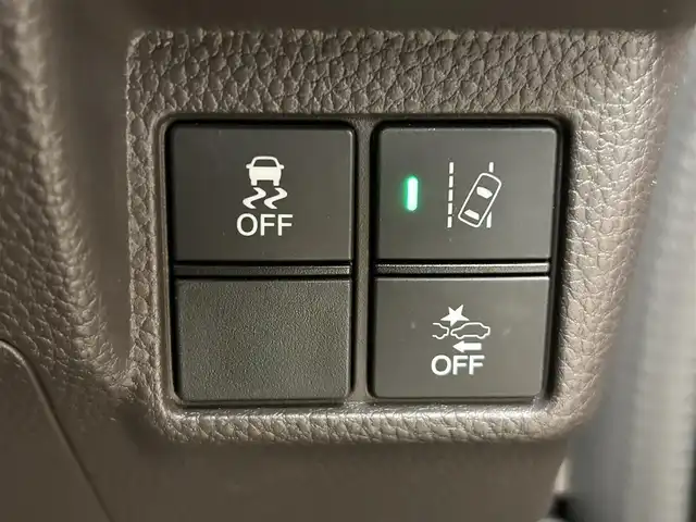 ホンダ Ｎ ＢＯＸ 2トーン G L ターボ ホンダセンシング 道央・札幌 2019(平31)年 4.3万km プラチナホワイトパール ・4WD/・ドアバイザー/・電動格納ミラー/・ウインカーミラー/・両側パワースライドドア/・２トーン塗装/・社外ナビ（DVD&CD&BT&フルセグ）/・ETC/・追従走行式クルーズコントロール/・純正エンジンスターター/・オートライト/・パドルシフト/・レーンキープアシスト/・社外レーダー/・社外AW付冬タイヤ