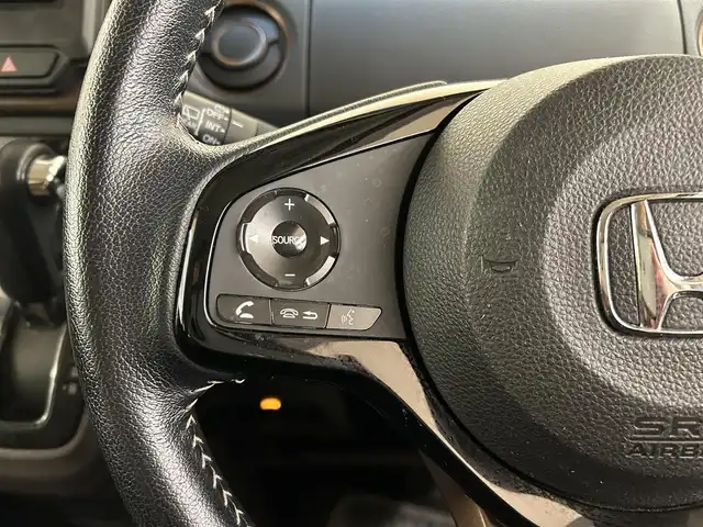 ホンダ Ｎ ＢＯＸ 2トーン G L ターボ ホンダセンシング 道央・札幌 2019(平31)年 4.3万km プラチナホワイトパール ・4WD/・ドアバイザー/・電動格納ミラー/・ウインカーミラー/・両側パワースライドドア/・２トーン塗装/・社外ナビ（DVD&CD&BT&フルセグ）/・ETC/・追従走行式クルーズコントロール/・純正エンジンスターター/・オートライト/・パドルシフト/・レーンキープアシスト/・社外レーダー/・社外AW付冬タイヤ