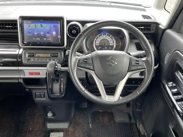 スズキ スペーシア カスタム HYBRID XS ターボ 千葉県 2019(令1)年 11.5万km ピュアホワイトP (株)IDOMが運営する【じしゃロン八千代店】の自社ローン対象車両になります。こちらは現金またはオートローンご利用時の価格です。自社ローンご希望の方は別途その旨お申付け下さい/社外ナビ/ETC/Bluetooth接続/両側パワースライドドア/LEDヘッドライト/デュアルブレーキサポート