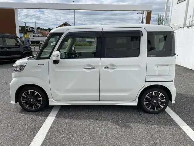 スズキ スペーシア カスタム HYBRID XS ターボ 千葉県 2019(令1)年 11.5万km ピュアホワイトP (株)IDOMが運営する【じしゃロン八千代店】の自社ローン対象車両になります。こちらは現金またはオートローンご利用時の価格です。自社ローンご希望の方は別途その旨お申付け下さい/社外ナビ/ETC/Bluetooth接続/両側パワースライドドア/LEDヘッドライト/デュアルブレーキサポート