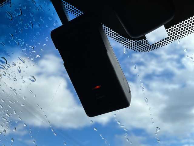 レクサス ＮＸ 300h Fスポーツ 石川県 2019(平31)年 6.3万km グラファイトブラックガラスフレーク ４ＷＤ　純正ナビ　フルセグＴＶ　バック＆サイドカメラ　パワーバックドア　黒革シート　シートヒーター＆クーラー　レーダークルーズ　衝突軽減ブレーキ　アルミホイール　コーナーセンサー　スマートキー