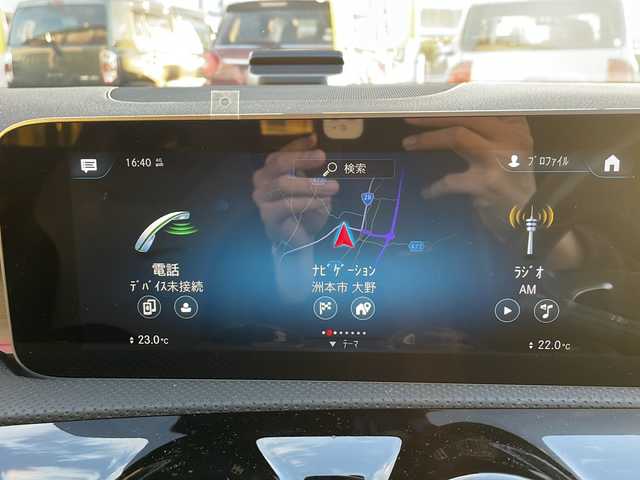 メルセデス・ベンツ Ｍ・ベンツ ＣＬＡ２００ｄ 兵庫県 2019(令1)年 2.4万km ポーラホワイト 純正ナビ機能付きディスプレイオーディオ/・BT/・フルセグTV/。AM/FM/アクティブブレーキアシスト/BSM/HUD/レーンアシスト/レーダークルーズコントロール/レーンチェンジアシスト/オートライト/オートハイビーム/アテンションアシスト/パワーシート/アイドリングストップ/サンルーフ