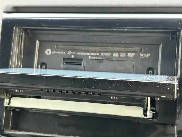 ホンダ ステップワゴン スパーダ 熊本県 2015(平27)年 8.1万km プレミアムスパークルブラックパール ワンオーナー/純正ＳＤナビ/AM/FM/CD/DVD/MSV/USB/iPod/SD/Bluetooth/HDMI/リアモニターHDMI/フルセグTV/フリップダウンモニター/バックカメラ/エアロパーツ/クルーズコントロール/ステアリングスイッチ/ビルトインＥＴＣ/ドライブレコーダー/片側パワースライド/電動格納ミラー/ウィンカーミラー/ロールサンシェード/LEDヘッドライト/・フォグランプ/プッシュスタートボタン/スマートキー/・スペアキー1本/革巻きステアリング/保証書/取扱説明書/記録簿/純正フロアマット/純正ドアバイザー/純正アルミホイール