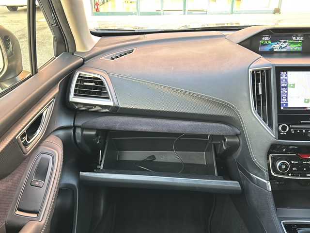 スバル フォレスター スポーツ 愛知県 2021(令3)年 4.6万km マグネタイトグレーメタリック ワンオーナー/禁煙車/純正メモリナビ/　フルセグTV/CD/DVD/BT/USB/Apple Car Play/純正前後ドラレコ/デジタルインナーミラー/バック・サイドカメラ/アイサイト3.0/追従機能付きクルーズコントロール/レーンキープアシスト/プリクラッシュセーフティ/ブラインドスポットモニター/前後クリアランスソナー/先行者発信お知らせ機能/パワーバックドア/全席シートヒーター/D席パワーシート/純正フロアマット/純正ドアバイザー/純正18インチAW/LEDヘッドライト/フォグランプ/オートライト/革巻きステアリング/パドルシフト/ETC/アイドリングストップ/W＋サイドエアバッグ/保証書/取説/スペアキー