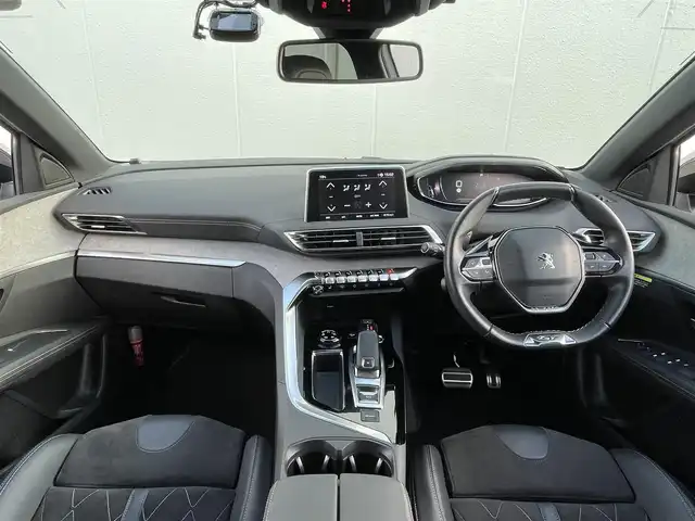 プジョー ３００８ GT ブルー HDi 東京都 2019(令1)年 2.2万km パール ファーストクラスパッケージ/ワンオーナー/パノラマルーフ/純正ナビ/フルセグTV/ハーフレザーシート/シートヒーター/アダプティブクルーズコントロール/ブラインドスポットモニター/レーンキープアシスト/ETC2.0/前後ドライブレコーダー