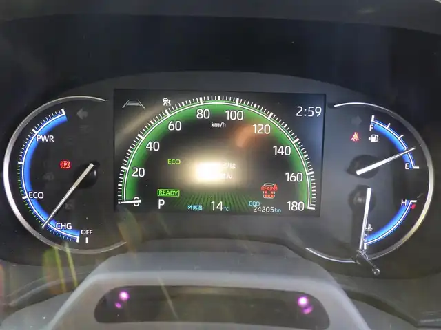 トヨタ ヴォクシー ハイブリッド S－Z 千葉県 2023(令5)年 2.5万km アティチュードブラックマイカ Toyota Safety Sense/・プリクラッシュセーフティ/・レーンディパーチャーアラート/・オートハイビーム/・レーダークルーズコントロール/・ブラインドスポットモニター/快適利便パッケージ/アドバンスドドライブ/ヘッドアップディスプレイ/デジタルインナーミラー/パワーバックドア/両側パワースライドドア/純正コネクティッドナビ/地デジTV/【DVD/CD再生機能　Bluetooth接続】/バックカメラ/フリップダウンモニター/ハーフレザーシート/前席シートヒーター/ETC/LEDヘッドライト/純正17インチアルミホイル/サイド/カーテンエアバッグ/スマートキー