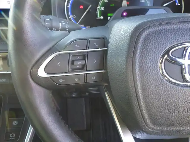 トヨタ ヴォクシー ハイブリッド S－Z 千葉県 2023(令5)年 2.5万km アティチュードブラックマイカ Toyota Safety Sense/・プリクラッシュセーフティ/・レーンディパーチャーアラート/・オートハイビーム/・レーダークルーズコントロール/・ブラインドスポットモニター/快適利便パッケージ/アドバンスドドライブ/ヘッドアップディスプレイ/デジタルインナーミラー/パワーバックドア/両側パワースライドドア/純正コネクティッドナビ/地デジTV/【DVD/CD再生機能　Bluetooth接続】/バックカメラ/フリップダウンモニター/ハーフレザーシート/前席シートヒーター/ETC/LEDヘッドライト/純正17インチアルミホイル/サイド/カーテンエアバッグ/スマートキー