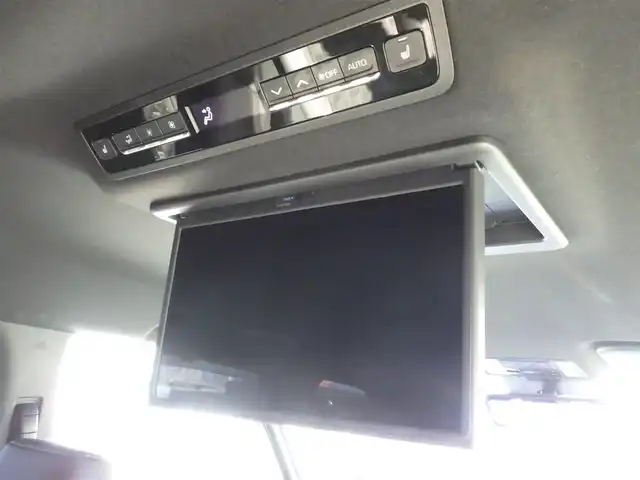 トヨタ ヴォクシー ハイブリッド S－Z 千葉県 2023(令5)年 2.5万km アティチュードブラックマイカ Toyota Safety Sense/・プリクラッシュセーフティ/・レーンディパーチャーアラート/・オートハイビーム/・レーダークルーズコントロール/・ブラインドスポットモニター/快適利便パッケージ/アドバンスドドライブ/ヘッドアップディスプレイ/デジタルインナーミラー/パワーバックドア/両側パワースライドドア/純正コネクティッドナビ/地デジTV/【DVD/CD再生機能　Bluetooth接続】/バックカメラ/フリップダウンモニター/ハーフレザーシート/前席シートヒーター/ETC/LEDヘッドライト/純正17インチアルミホイル/サイド/カーテンエアバッグ/スマートキー